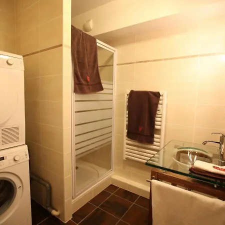 Apartment Spacieux 3 Pieces Pour 4-6 Pers. Expose Ouest, Proche Telecabine Et Commerces, Animaux Acceptes - Fr-1-263-208 *