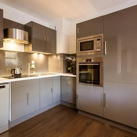 Apartment Spacieux 3 Pieces Pour 4-6 Pers. Expose Ouest, Proche Telecabine Et Commerces, Animaux Acceptes - Fr-1-263-208